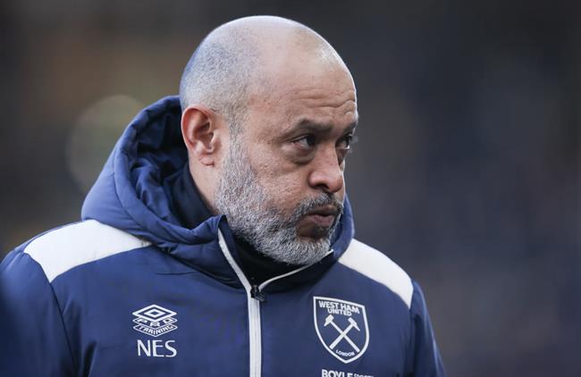 Tương lai của HLV Nuno Santo vẫn được đảm bảo